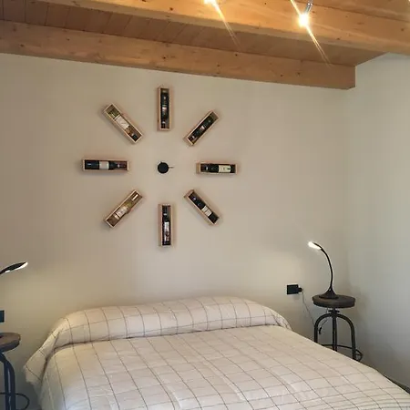 Da Mamma Çiftlik konaklama Alba (Piedmont)